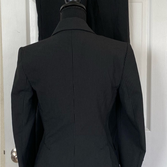 Express Design Studio Black Blazer and Pants - Picture 5 of 9